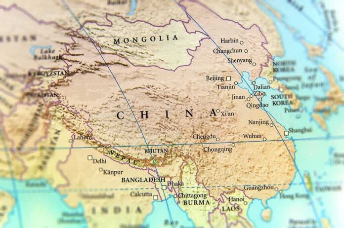 shutterstock_542732281 Map of China and surrounding countries in East and South Asia